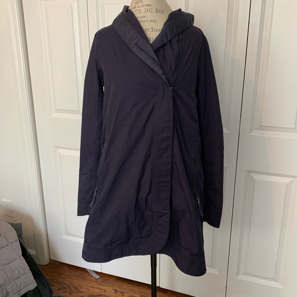 Lululemon rain coat